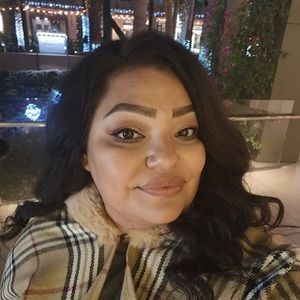 Meet your Posher, Mayra